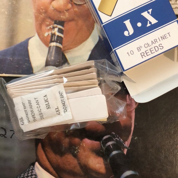 J X Clarinet Reeds 10 Reeds NWT - Picture 2 of 3